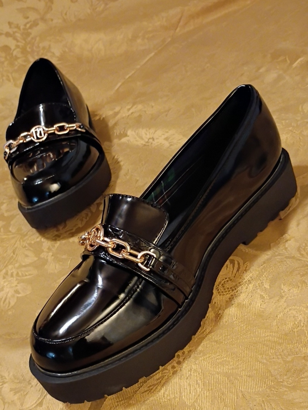 River Island Black Patent Platform Loafers with Gold Chain Accent Women's 8.0